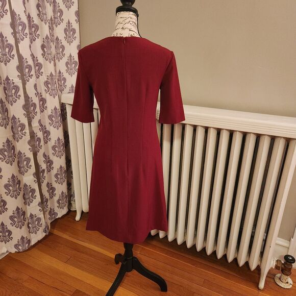 MM LaFleur "Emily" Dress in Pomegranate, Square Neck Short Sleeves, Pockets Sz 2 - Picture 4 of 11
